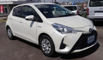 
										Toyota Vitz RHD 2017 full									