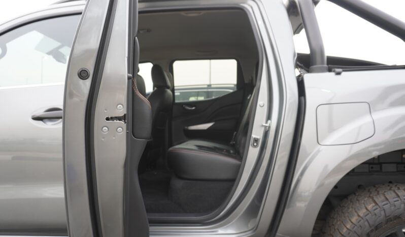 
								NISSAN NAVARA RHD full									