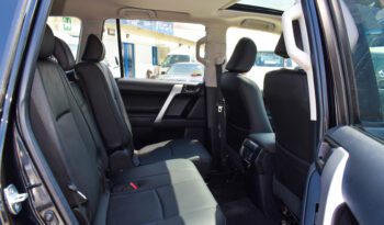 
										TOYOTA Land Cruiser Prado 2017 RHD full									