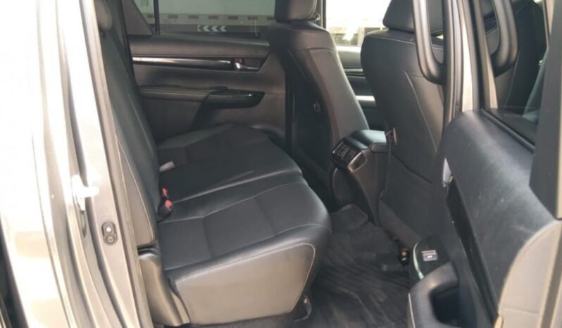 
								TOYOTA HILUX 2019 DIESEL AUTOMATIC RHD full									