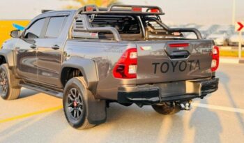 
										Toyota Hilux 2019 2.8L MODIFIED TO 2024 GR SPORTS  PREMIUM SPORTS BAR Drive: RHD full									