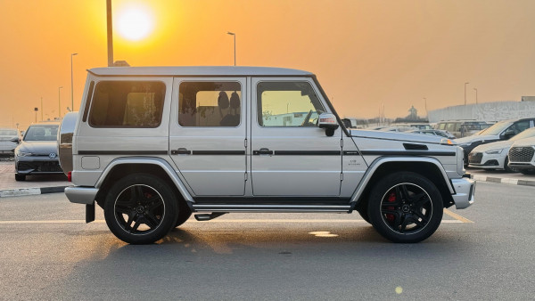 
								Mercedes-Benz G 63 Amg 2019 full									