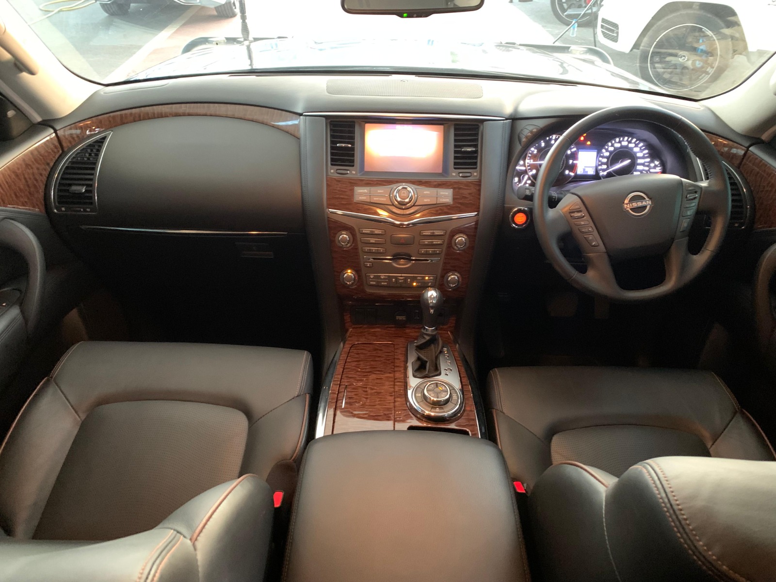 
								NISSAN PATROL 2022 full									