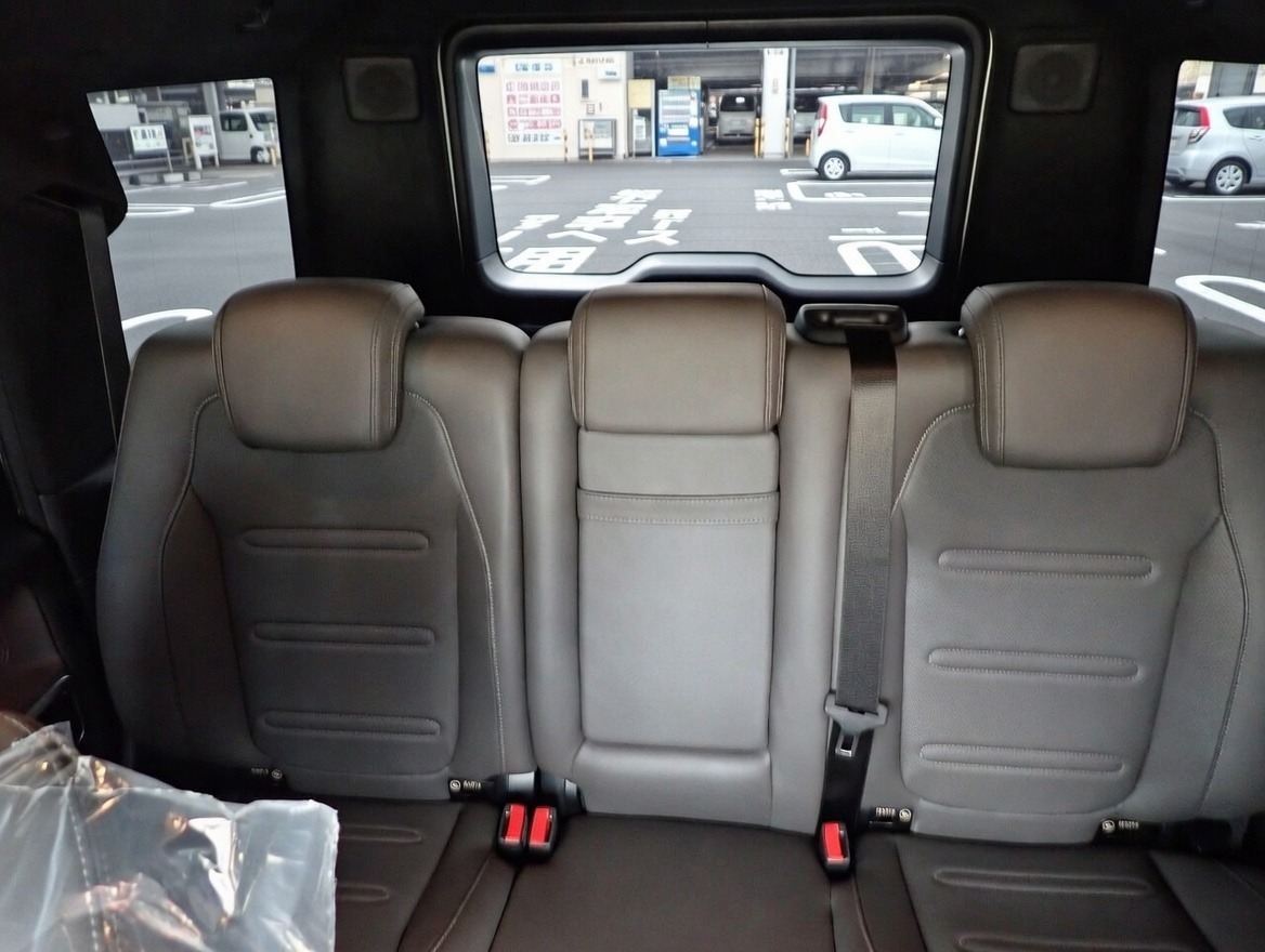 
								Mercedes-Benz G 400 d 2023 RHD full									